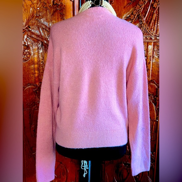 WAYF soft wool blend pullover sweater - Picture 3 of 8